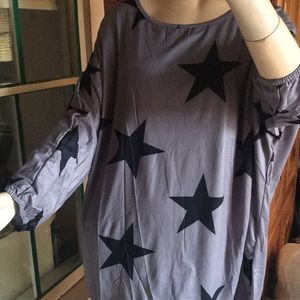 ⭐️Stretchy Star Blouse⭐️